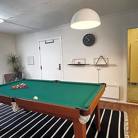 - Billiard Sauna *
